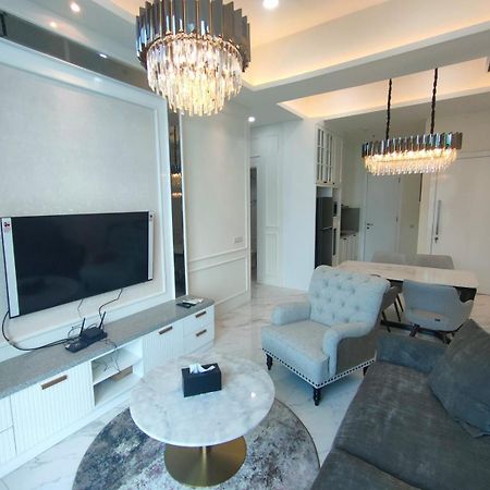 Super Penthouse Stmoritz Apartment, Lippomall Puri Indah Yakarta Exterior foto