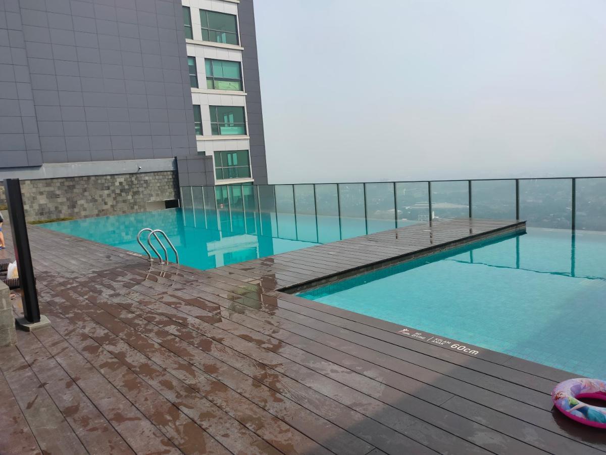 Super Penthouse Stmoritz Apartment, Lippomall Puri Indah Yakarta Exterior foto